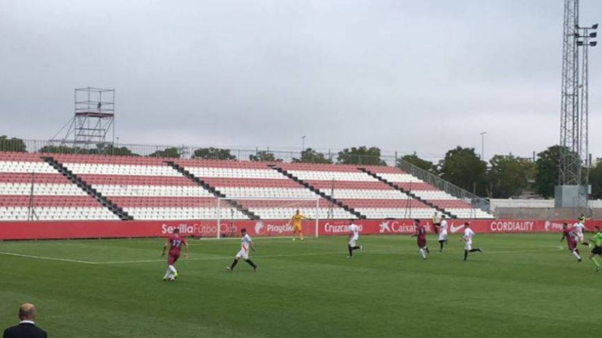 El Jumilla cae 3-1 ante el Sevilla Atlético