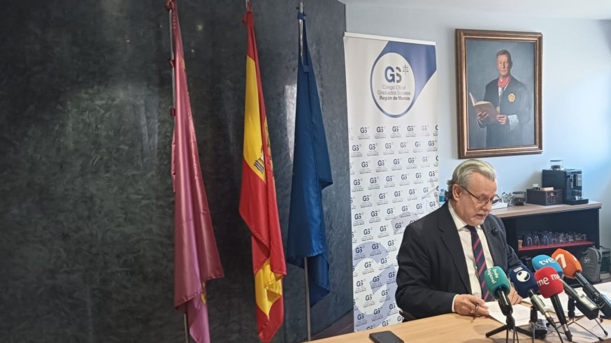 Los graduados sociales de la Región de Murcia piden reformar el sistema de Incapacidad Temporal