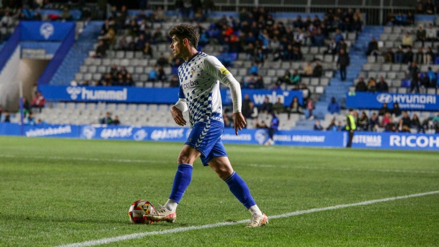 Juanmi Carrión refuerza el lateral zurdo del Real Murcia