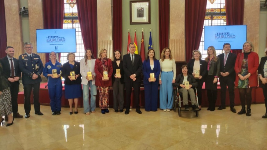 El ayuntamiento de Murcia reconoce el trabajo de ocho mujeres en los premios «Igualdad es Murcia»