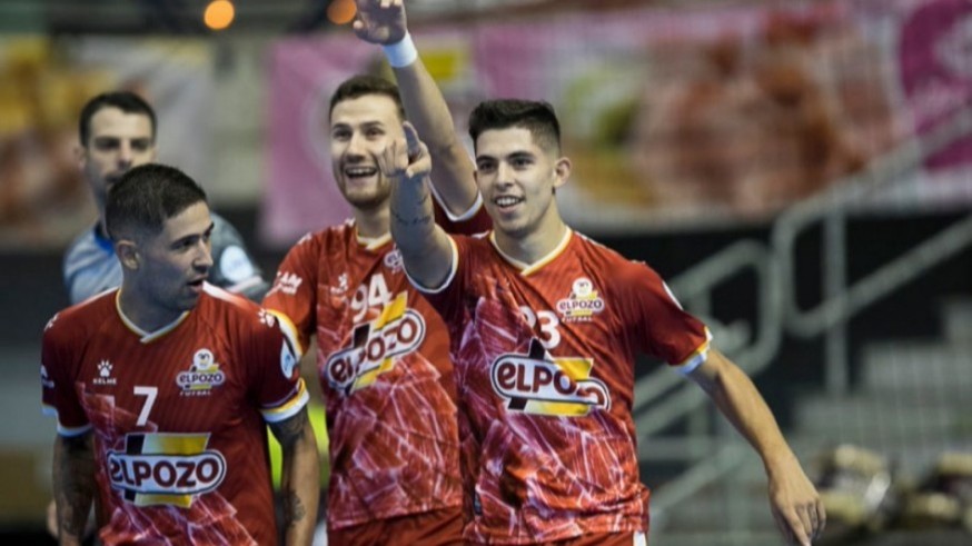 Darío celebrando un gol con ElPozo. Foto: ORM.