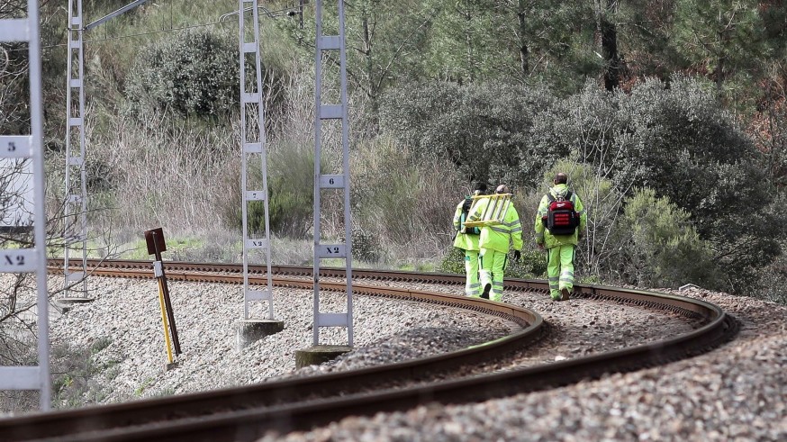 Una averia, una señal en rojo y la velocidad, claves en el accidente de los trenes