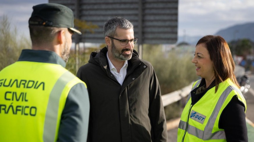 Más de un millón de desplazamientos por las carreteras de la Región en la campaña especial de tráfico de Navidad