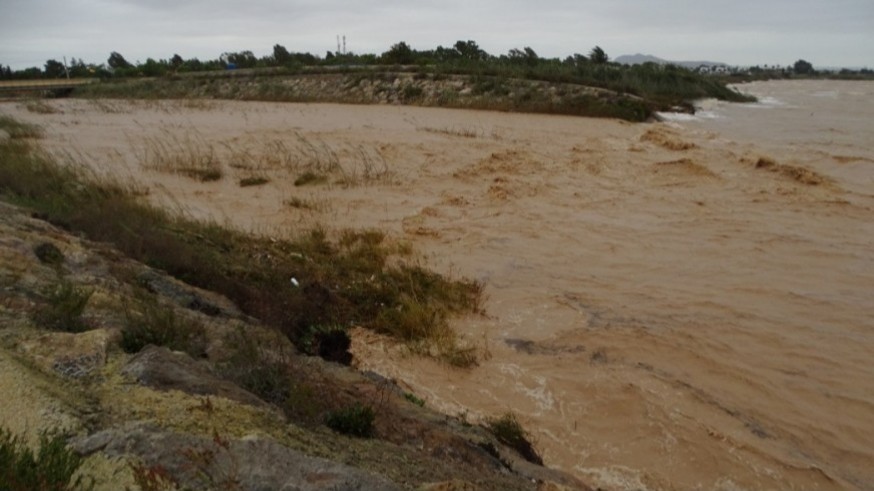 El Mar Menor, en observación por los arrastres de las últimas lluvias 