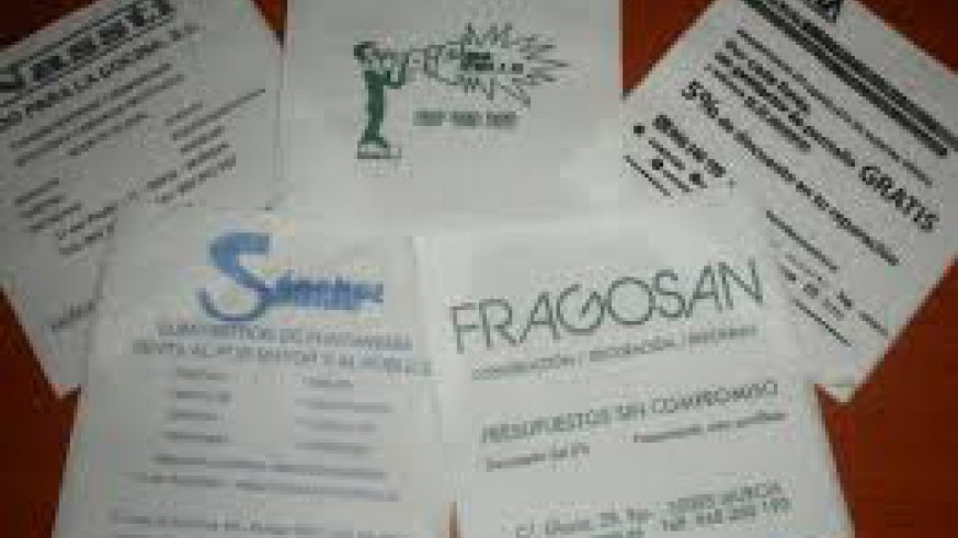 La Radio del Siglo: Seamos emprendedores. A PIE DE CALLE ha ideado un sistema para introducir publicidad en servilletas