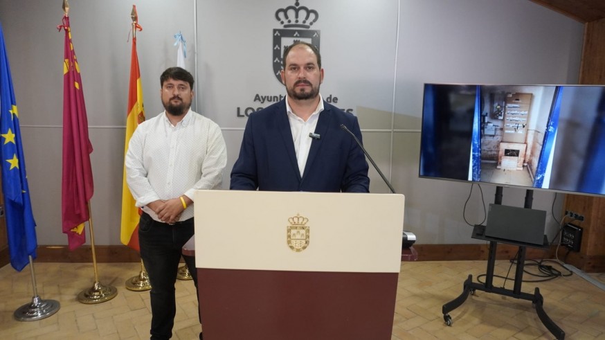 El alcalde de los Alcázares arremete contra Paco Belmonte 