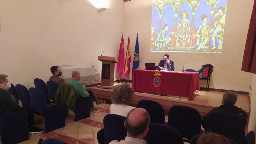 TURNO DE NOCHE. La Mula medieval: "conquistada al asalto" y centro de poder de Alfonso X en la Región