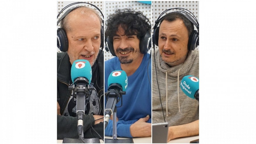 Román García, Fran Ropero y Juan Antonio Sánchez 'Jass' participan en el Duelo musical, con canciones de Los Mendrugos, Foy Vance y Sting
