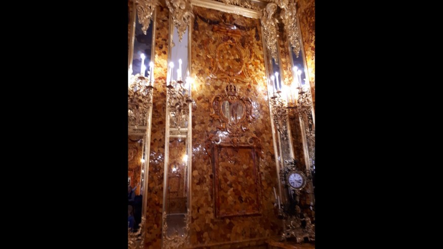 Apuntes Históricos, con Juancho Sánchez Ocaña. La cámara de ámbar