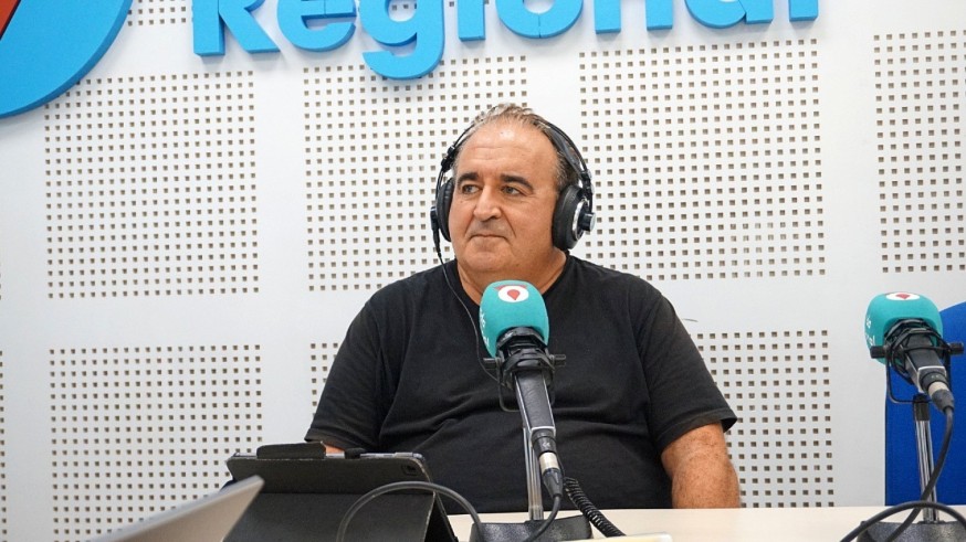 Entre dos aguas. Con Salvador Martínez y Luis Chorques, de los vecinos de Veneziola en La Manga, hablamos de lluvias por la dana o atunes muertos
