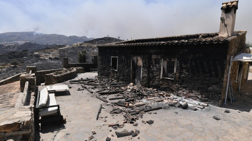 Incendio de Los Gallardos: 12 muertos, 1.405 desalojados y un fuego fuera de control en Almería