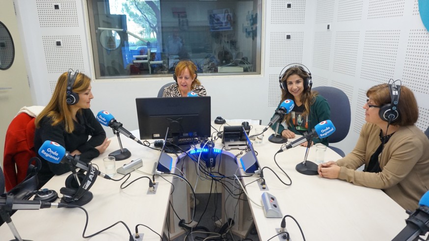 Tertulia en el informativo matinal