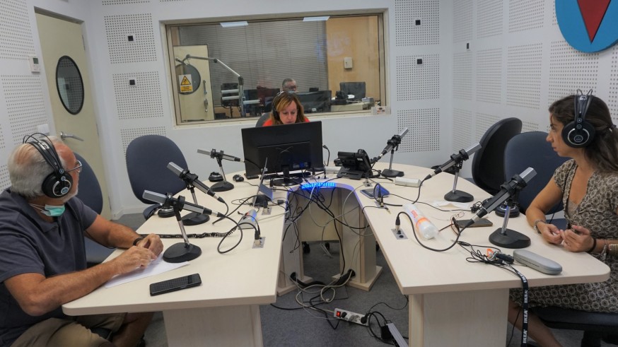 Tertulia en nuestro informativo con Susana Azparren