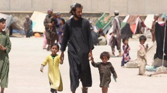 La Comunidad Autónoma se ofrece a acoger refugiados afganos