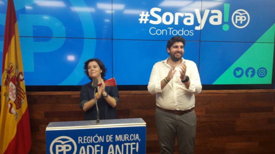 Sáenz de Santamaría asegura que su único enemigo es el Gobierno de Pedro Sánchez y que el PP tiene que modernizarse
