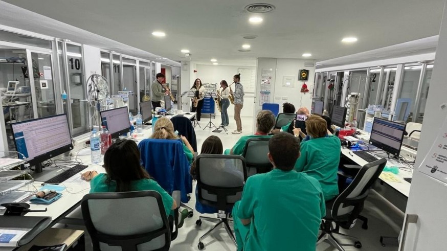 El Conservatorio de Murcia vuelve con el proyecto "Minutos musicales" a la UCI del Hospital Morales Meseguer