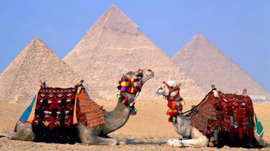 Pirámides de Egipto. ADAVEGASTRAVEL.ES