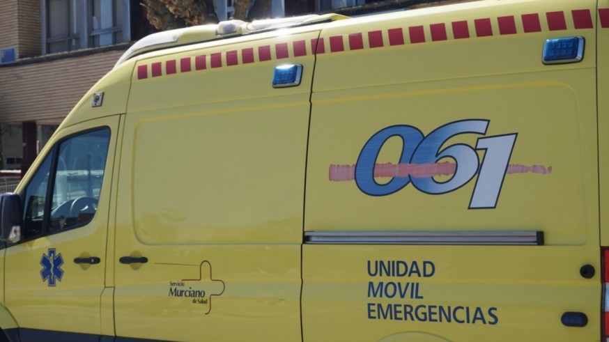 Fallece un bañista en los Alcázares