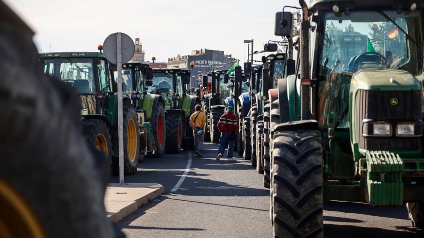 Las tractoradas agrarias contra MERCOSUR entrarán en las autovías A-7, A-30, y A-33