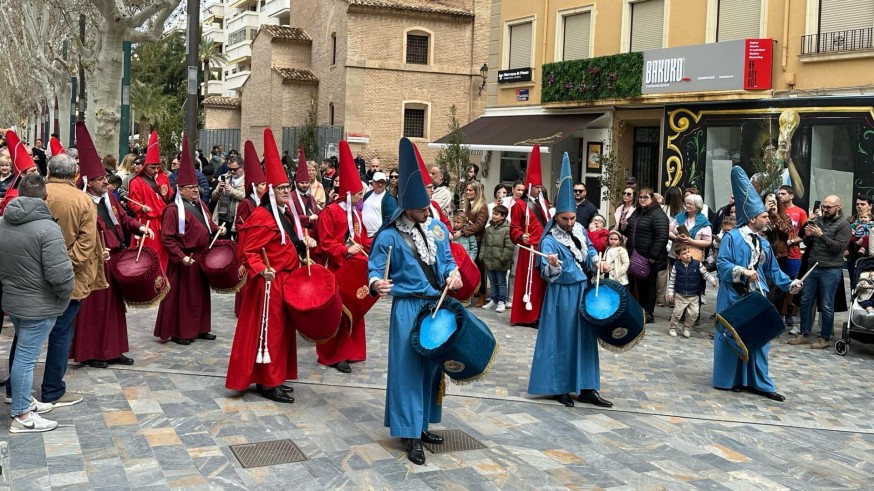 Heraldos, burlas, bocinas y tambores para anunciar la Semana Santa en Murcia