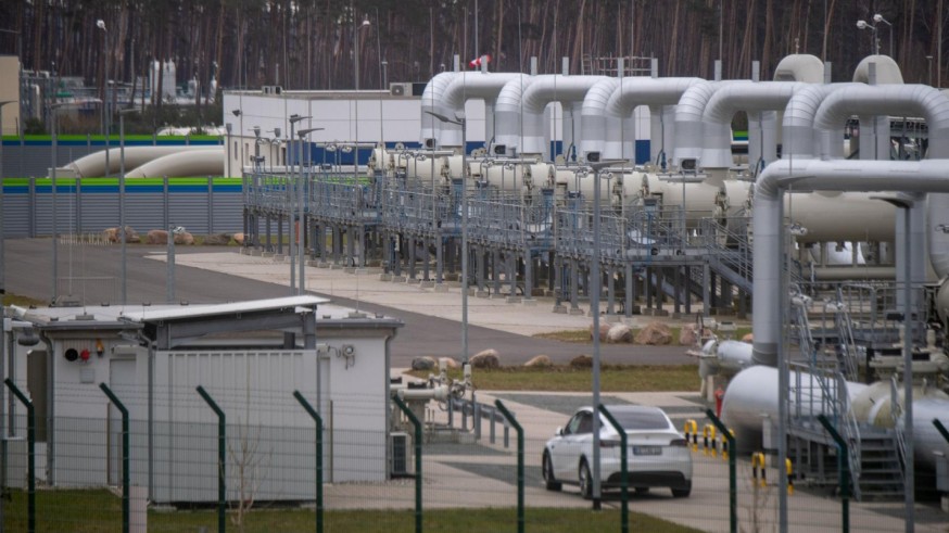 La guerra en Ucrania eleva el precio del gas natural al precio récord de 194,72 euros el megavatio / hora