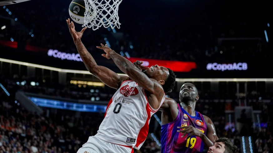 Al UCAM no le bastó con la heroica ante el Barça