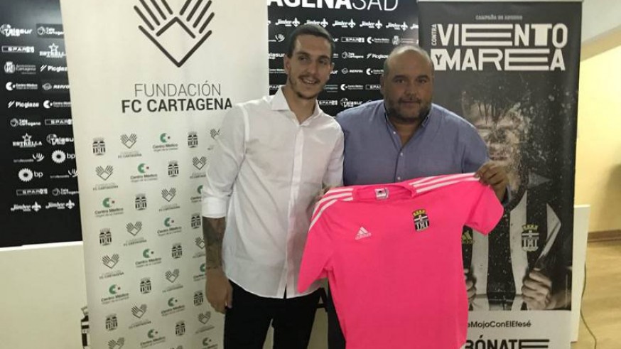 Joao Costa: "Iker Casillas me convenció para venir al Cartagena"