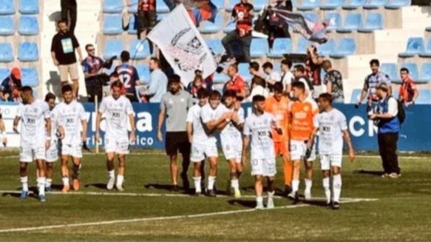 Los errores castigan al Yeclano en Almería (1-0)