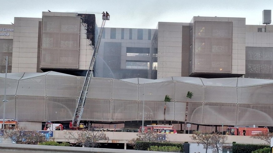 Extinguido el fuego en el hospital de Santa Lucía de Cartagena sin heridos