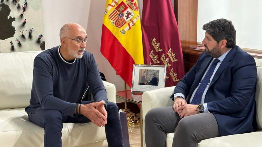 'Contribuiremos a trasmitir la fragilidad del Ártico para protegerlo' Fransico Mira, explorador.