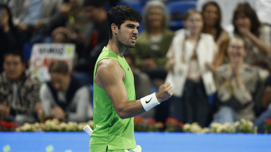 Alcaraz sobrevive a Khachanov