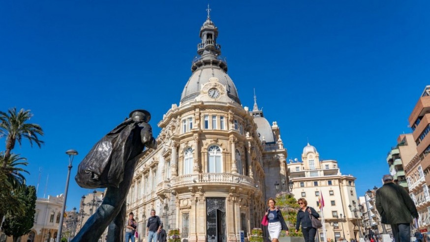 La Federación de Vecinos Isaac Peral de Cartagena denuncia el retraso del Ayuntamiento en el pago de las subvenciones