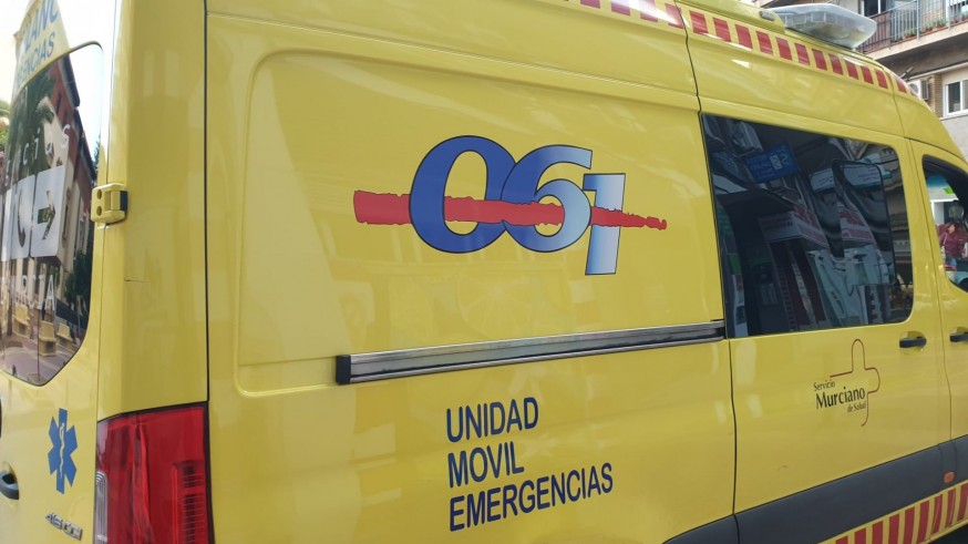 Seis intoxicados en el incendio de una vivienda del barrio de La Paz, en Murcia