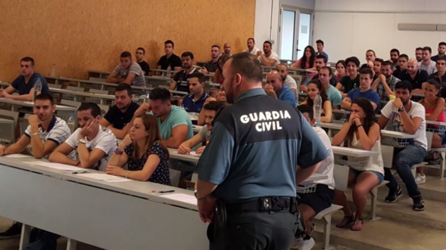 Una de las pruebas realizada en Murcia. Foto G. Civil.