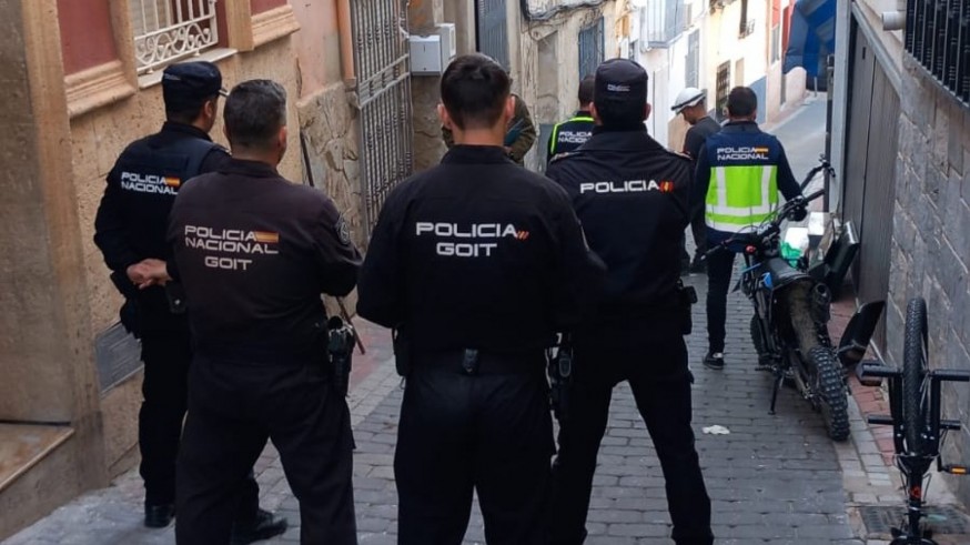 La Policía Nacional detiene a 7 personas en Molina de Segura por menudeo de drogas