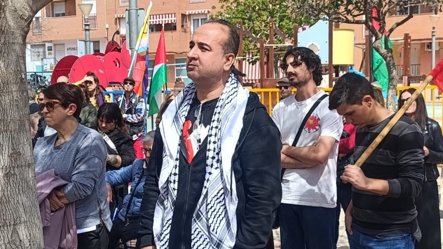 Refaat Alathamna, el médico que escapó de Gaza, relata el horror del genocidio en una concentración en Yecla