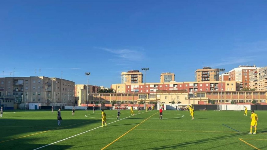 El Pulpileño ahonda en la crisis del Cartagena B (1-2)