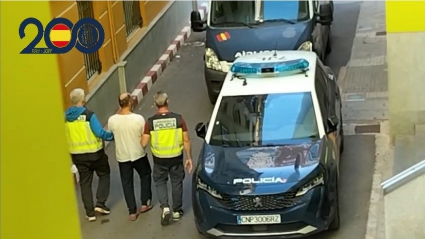 Le asesta varias puñaladas en el cuello para robarle la pensión en Cartagena