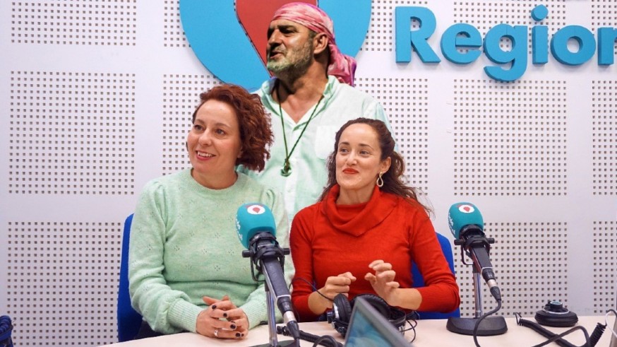 Con Eva Cagigal y Marina Beltrán hablamos en El patio de atrás con Miguel Ángel Montesinos 'El Pantorrillas'