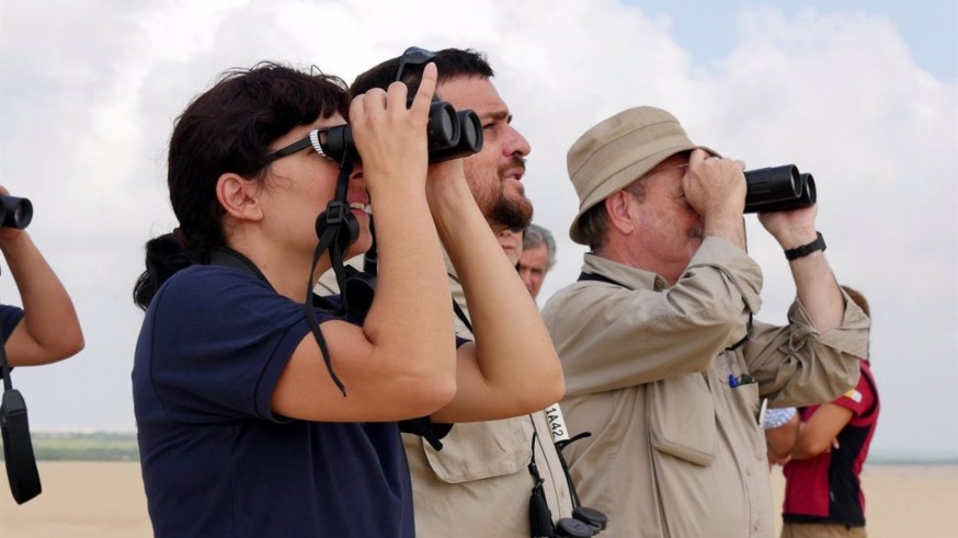 Taller gratuito de avistamiento de aves para toda la familia el 5 de octubre 