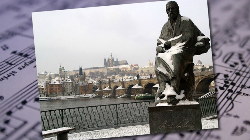 Estatua de Bedřich Smetana en Praga