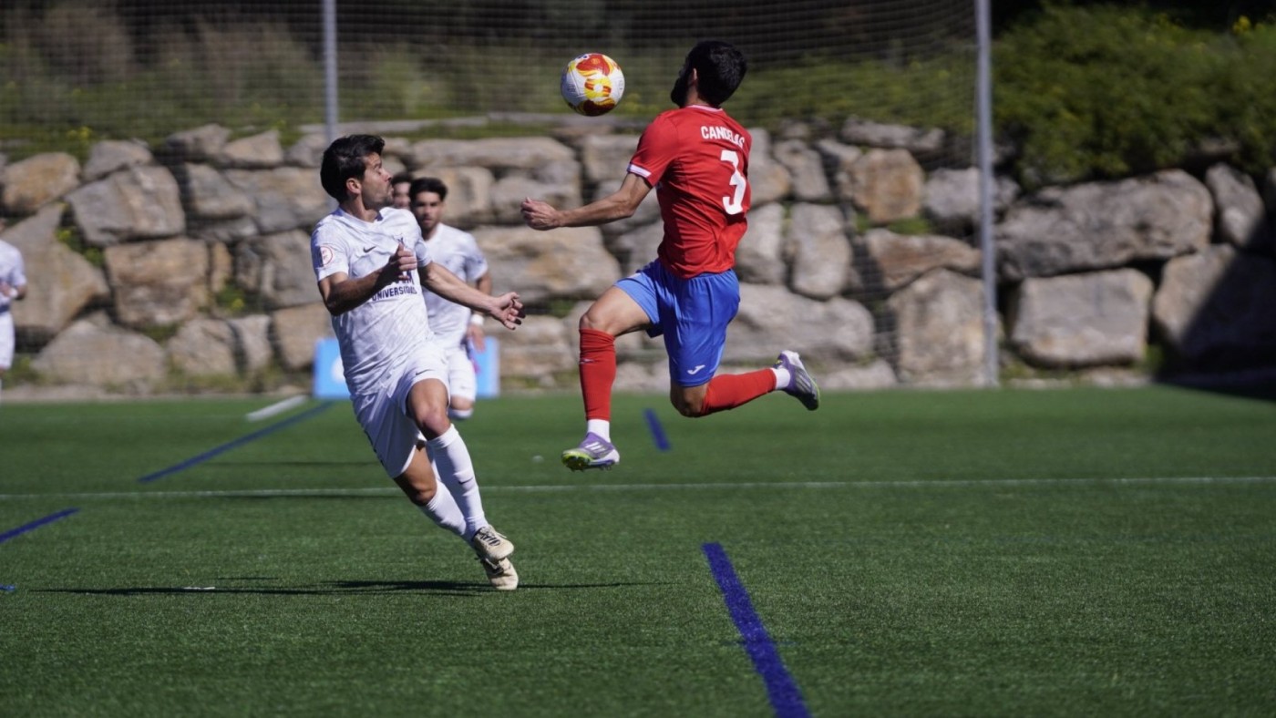 Un UCAM bipolar se deja los puntos en Estepona (2-0)