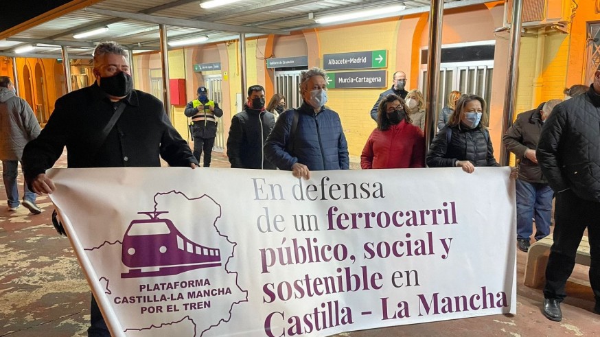 Suspendida la venta de billetes de tren a Madrid desde el 1 de julio