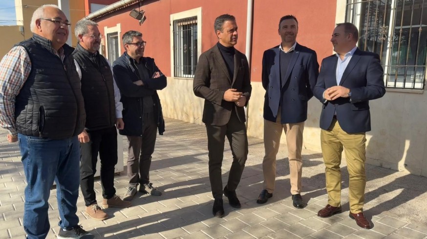 La Comunidad remodela centros sociales de quince pedanías y municipios pequeños dentro de la estrategia para combatir la despoblación