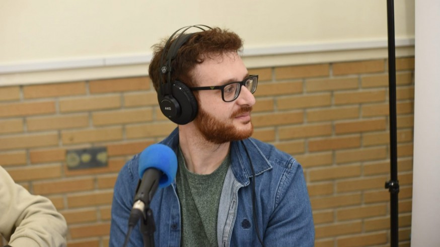 Voces en el espejo 1x28 - Ángel Abellán