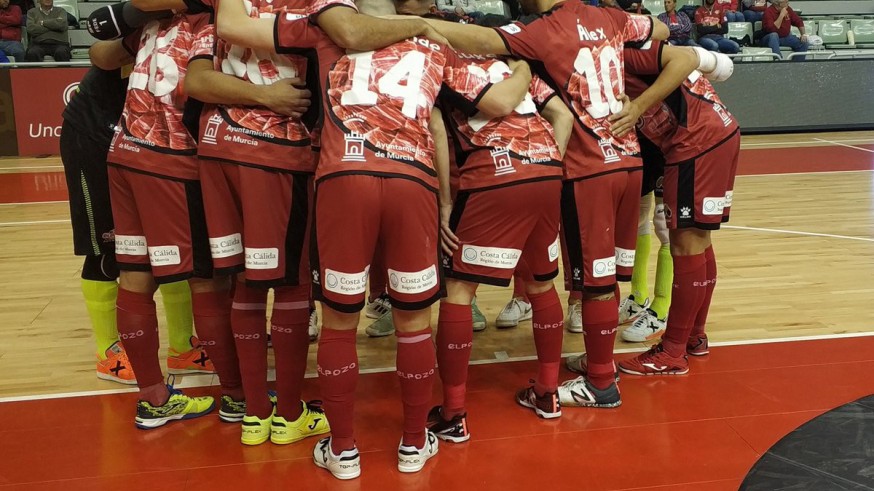 Los jugadores de ElPozo celebran el triunfo. ELPOZO FS.
