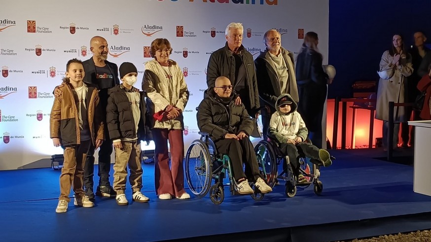 Los pequeños hospitalizados en la Arrixaca tendrán un gimnasio pediátrico apadrinado por Richard Gere