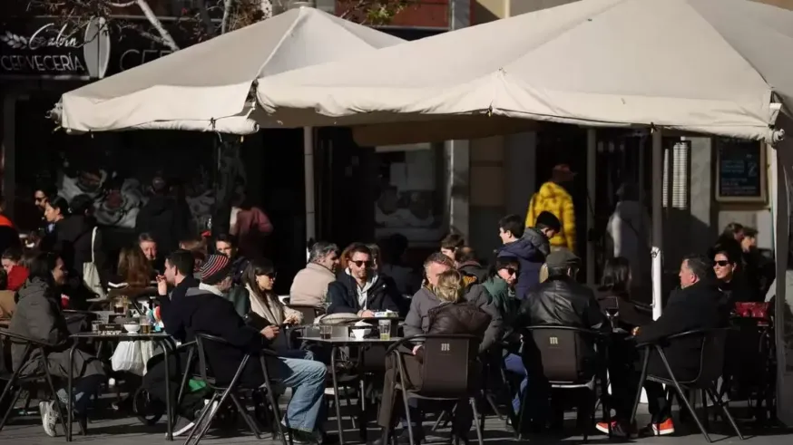 Bares y restaurantes con horarios más amplios y adaptados a las fiestas locales