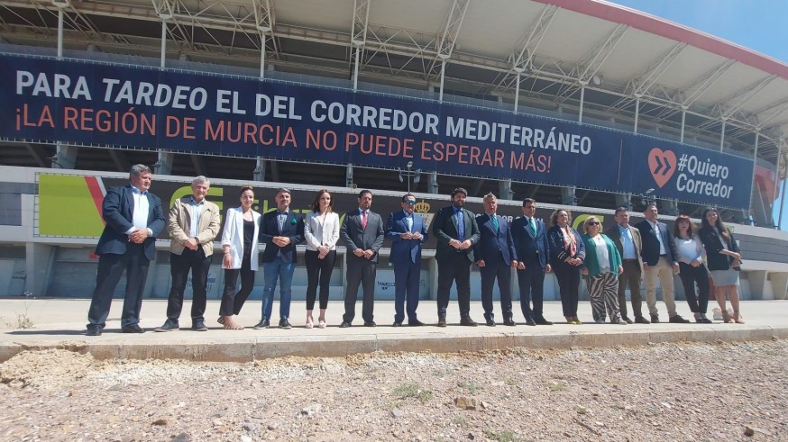 Los empresarios descartan que Murcia esté conectada con el Corredor Mediterráneo antes de 2025