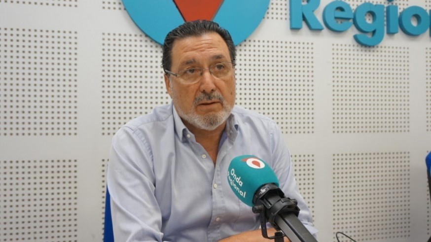 Ricardo Robles recibe el Premio a la Trayectoria Profesional de la Organización Médica Colegial